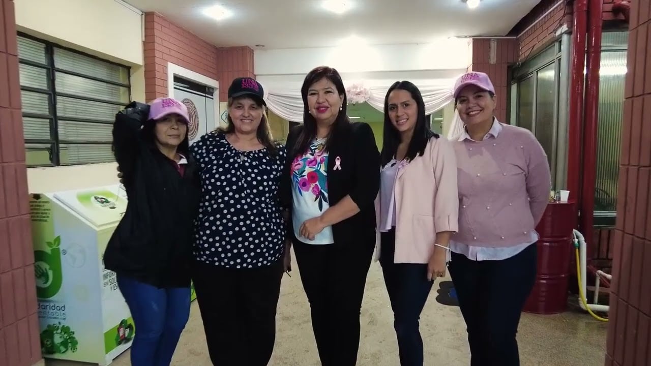 Conversatorio sobre cáncer de mama