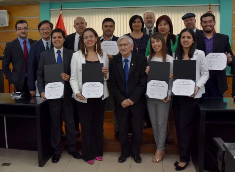 Reconocieron a jóvenes investigadores premiados en jornadas internacionales