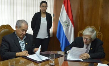 La UNA y la Cooperativa Universitaria firman convenio de cooperación