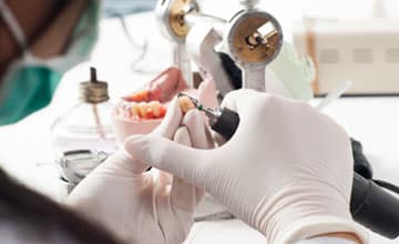 Facultad de Odontología habilita la carrera de Tecnicatura en Prótesis Dental