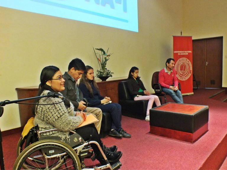 Desafíos, retos y logros de las personas con discapacidad en la Educación Superior fue tema de conversatorio