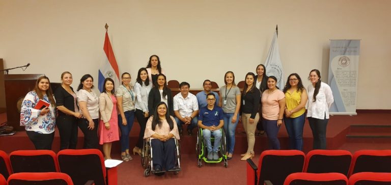 Serie de talleres sobre inclusión y accesibilidad se desarrollan en la FCQ-UNA
