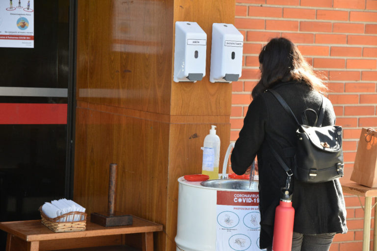 La UNA aplica protocolo sanitario en retorno gradual de actividades