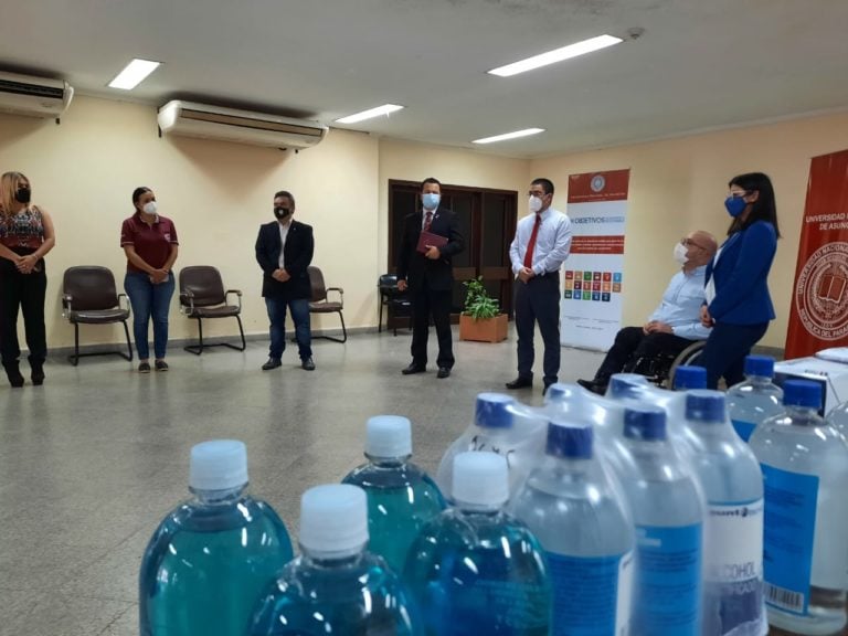 DGEU-UNA recibe primer lote de donaciones de empresa privada