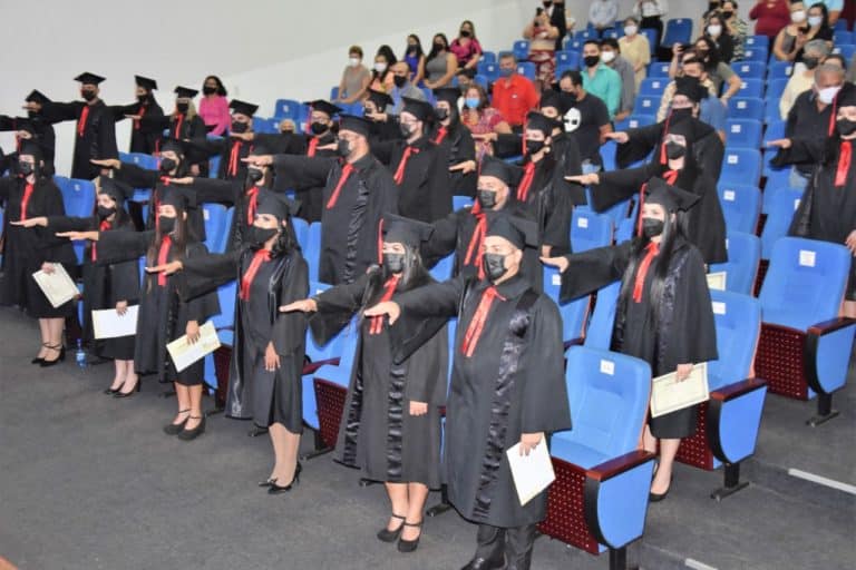 FDCS-UNA, Filial Pedro Juan Caballero celebró ceremonia de colación