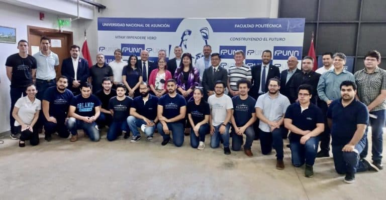 Empresa brasilera ensamblará aviones con la FP-UNA en Paraguay