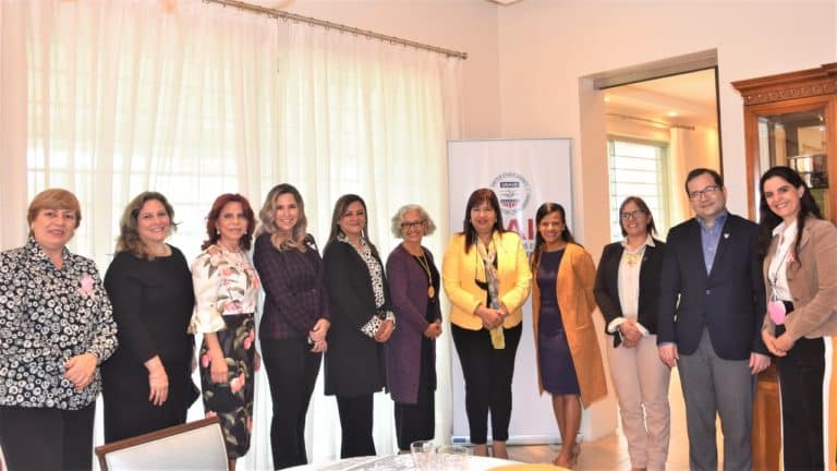 USAID agasaja el empoderamiento de las mujeres lideres en la UNA