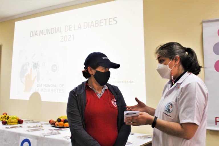 La UNA celebró Día Mundial de la Diabetes 2021 con controles gratuitos