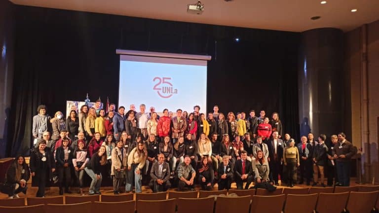 Docentes y estudiantes participan de la primera reunión general del consorcio ACE