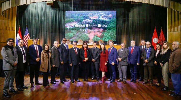 Académica internacional afirma que educación superior nacional tiene “buena posición para abordar corrupción”