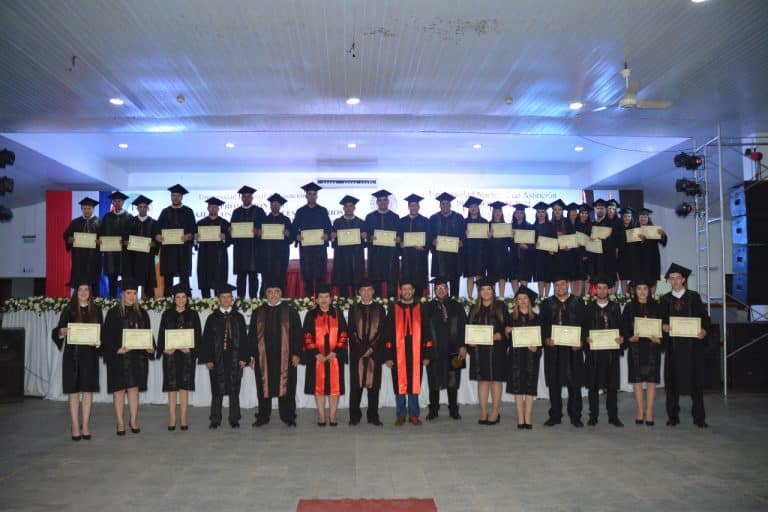 Santa Rosa de Lima suma a 93 profesionales de las ciencias agrarias de la UNA
