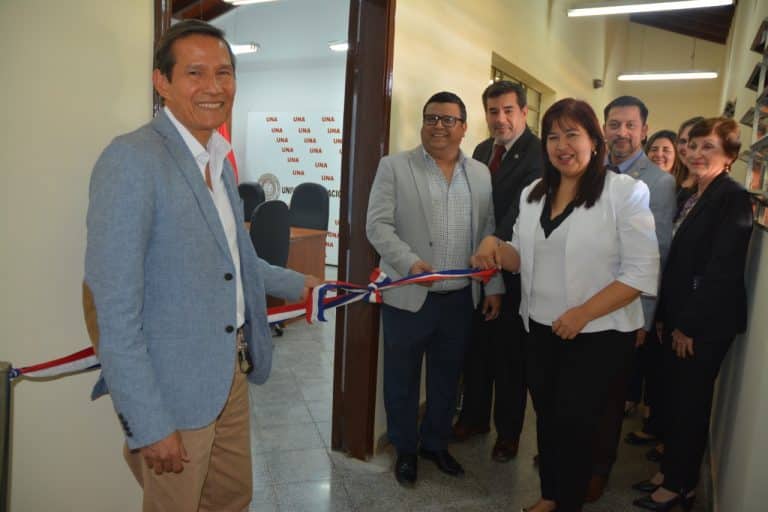 La comunidad científica de la UNA ya cuenta con sala audiovisual en San Lorenzo