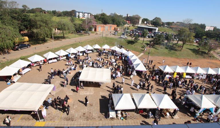 KARUMED mezcló sabores, cultura y diversión en aniversario 129° de Clínicas