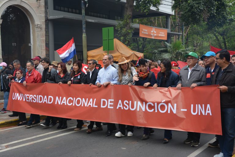 Triunfo histórico: Gobierno cumple con la nivelación salarial de la UNA