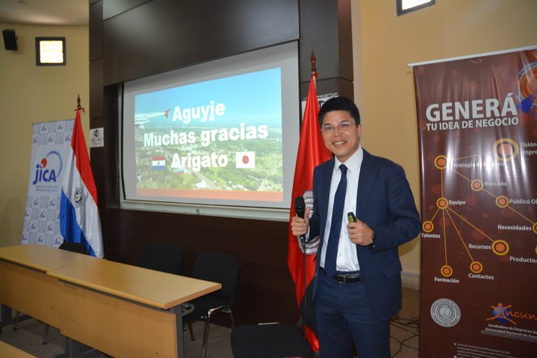 Voluntario de JICA presentó informe final y deja importantes aportes a emprendedores