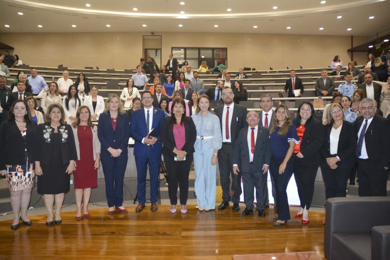 La UNA participó en seminario preparativo de cara a congreso regional de educación superior