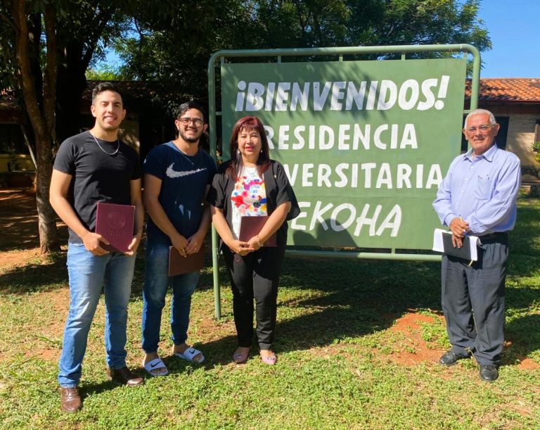 Rectora de la UNA ratifica compromiso con residencia universitaria CEUNIRA