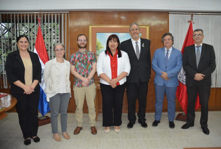 La UNA impulsa la investigación con universidades de Argentina y Uruguay