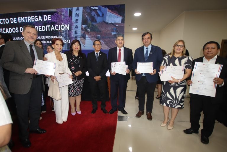 Carreras de la UNA cuentan con certificación de calidad 2024