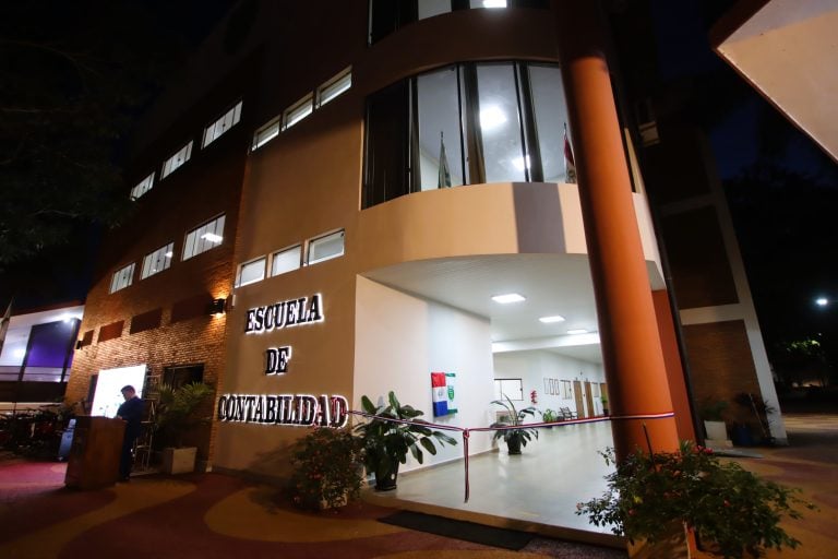 FCE-UNA inaugura nuevo edificio para Escuela de Contabilidad