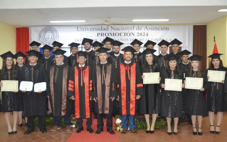Profesionales del agro de Caazapá recibieron sus títulos de la UNA