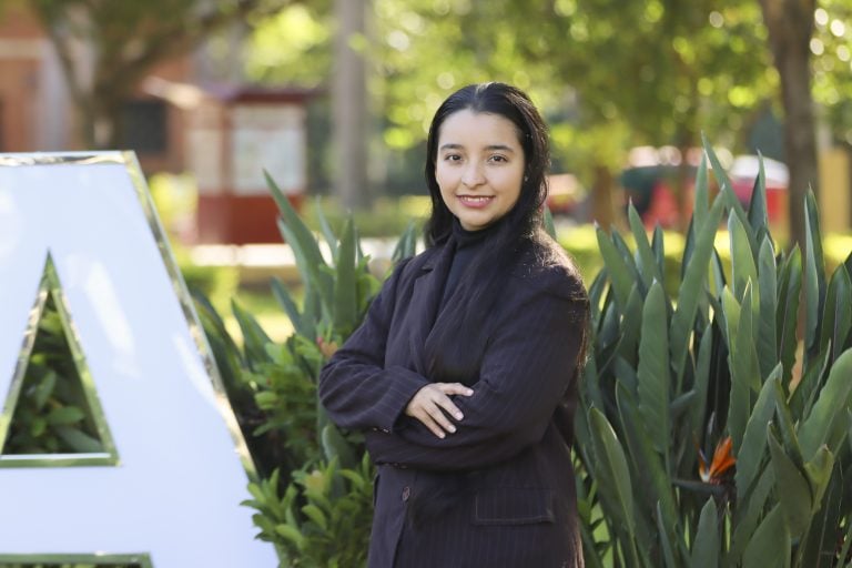 Ing. Agr. María Esther Riveros, referente de la nueva generación de jóvenes investigadoras en biotecnología vegetal