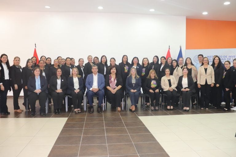La UNA cierra proyecto que formó a profesionales como monitores contra el Aedes aegypti
