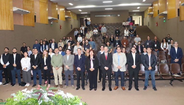 Seminario Internacional Agro Digital Paraguay 2026 reúne a referentes de cuatro países en la UNA